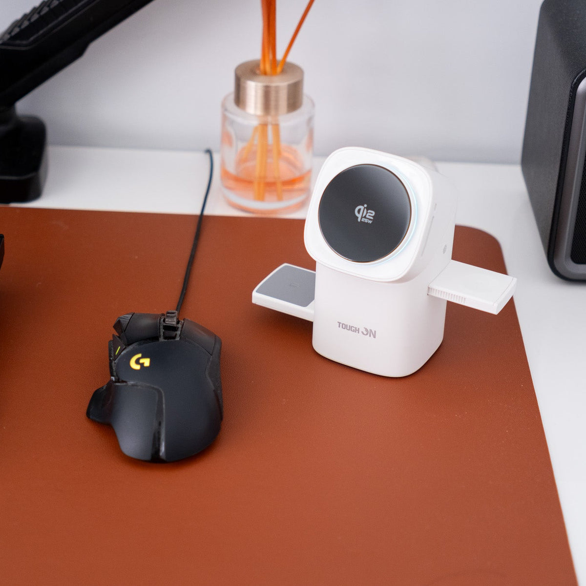 Tough On MagPro 3-in-1 Wireless Charger