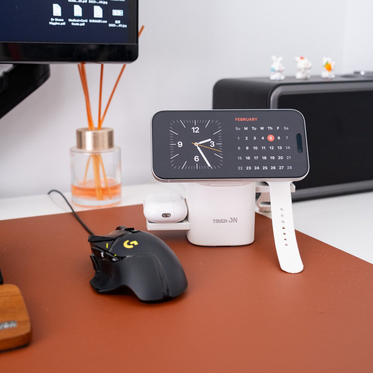 Tough On MagPro 3-in-1 Wireless Charger
