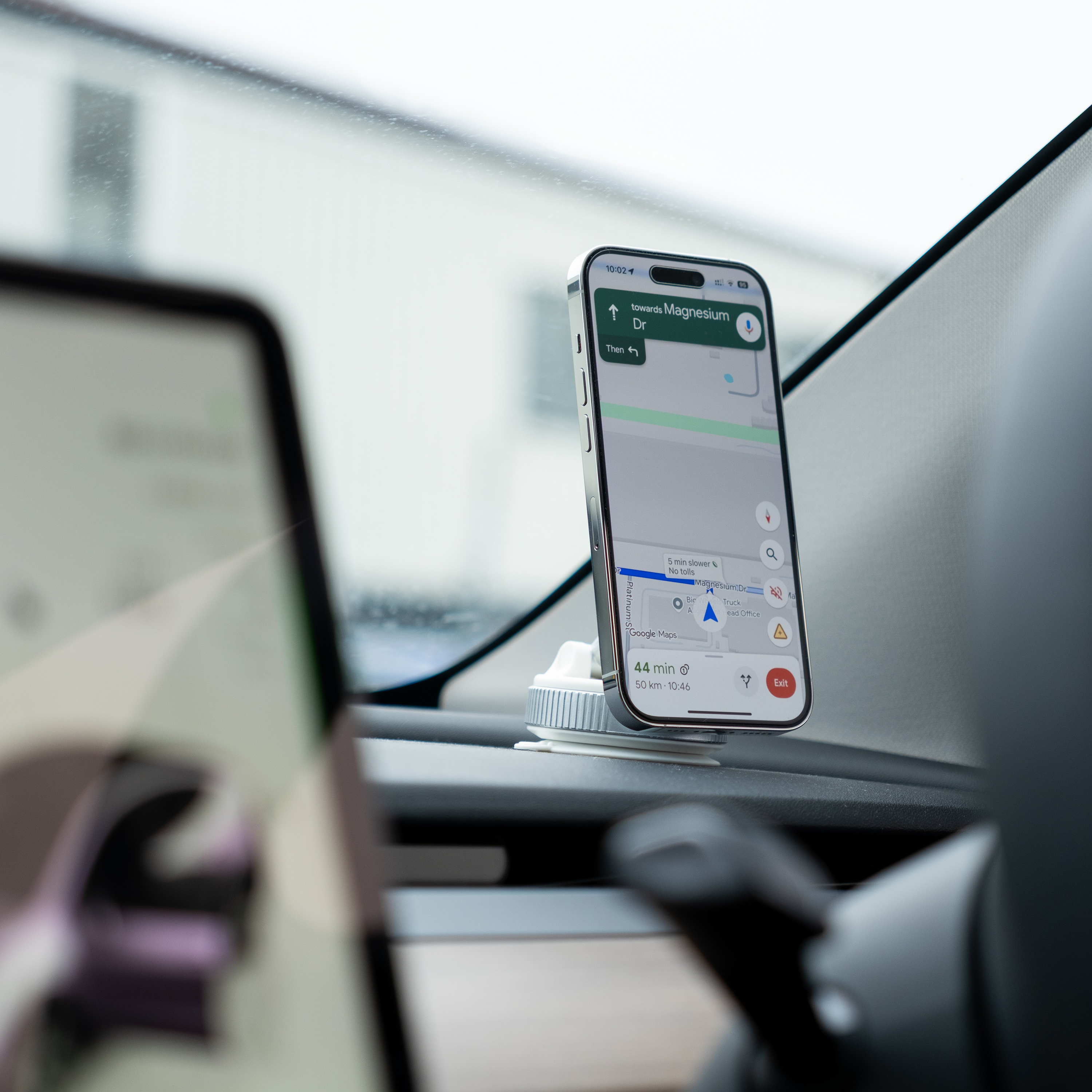 360° Car Mount Magnetic Phone Holder with Vacuum Suction