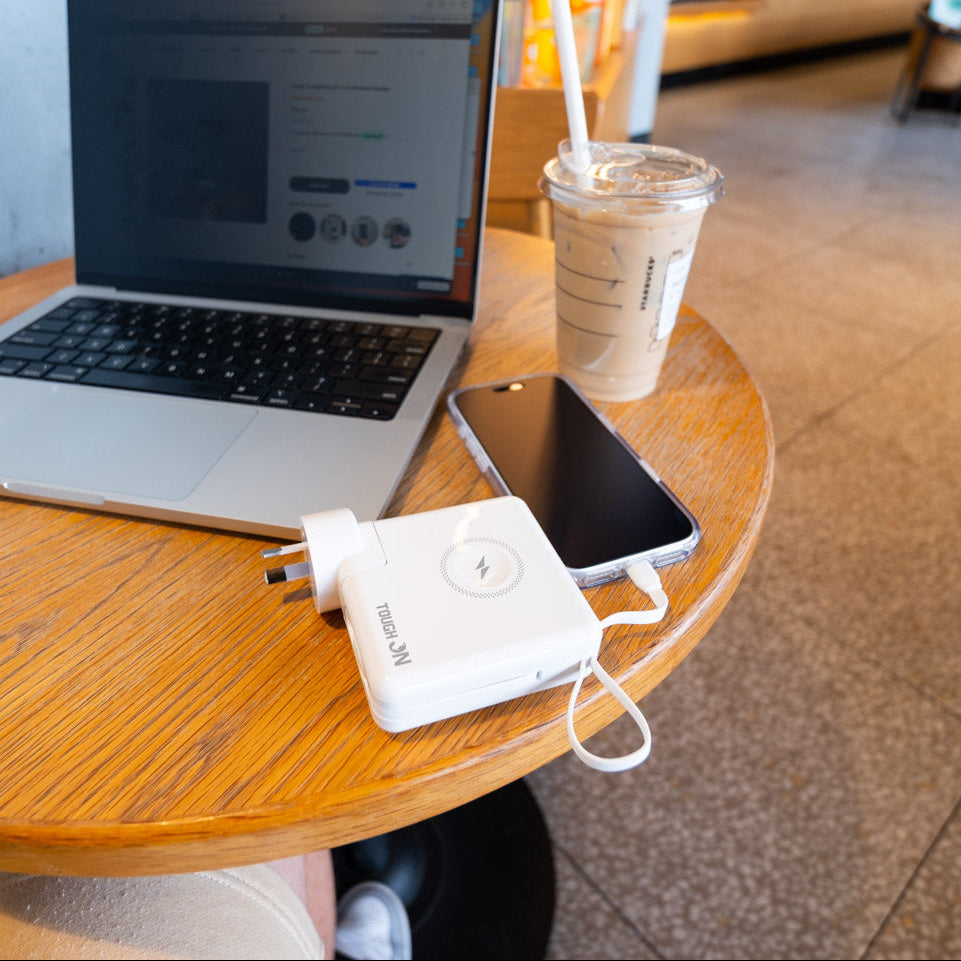 Tough On MagGo 5-in-1 Universal Travel Power Bank 10000mAh