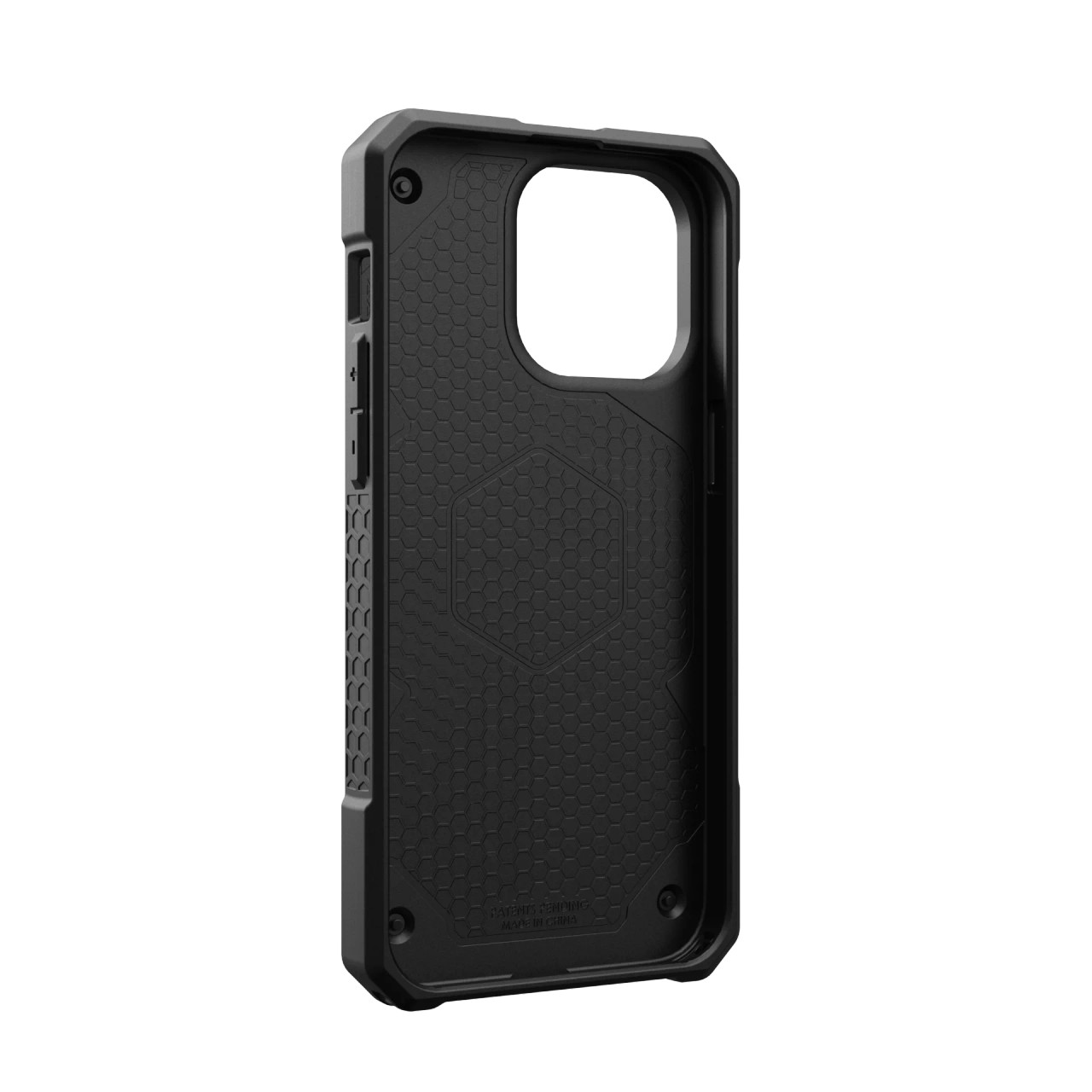 UAG iPhone 15 Pro Case Monarch Pro Magsafe Carbon Fiber