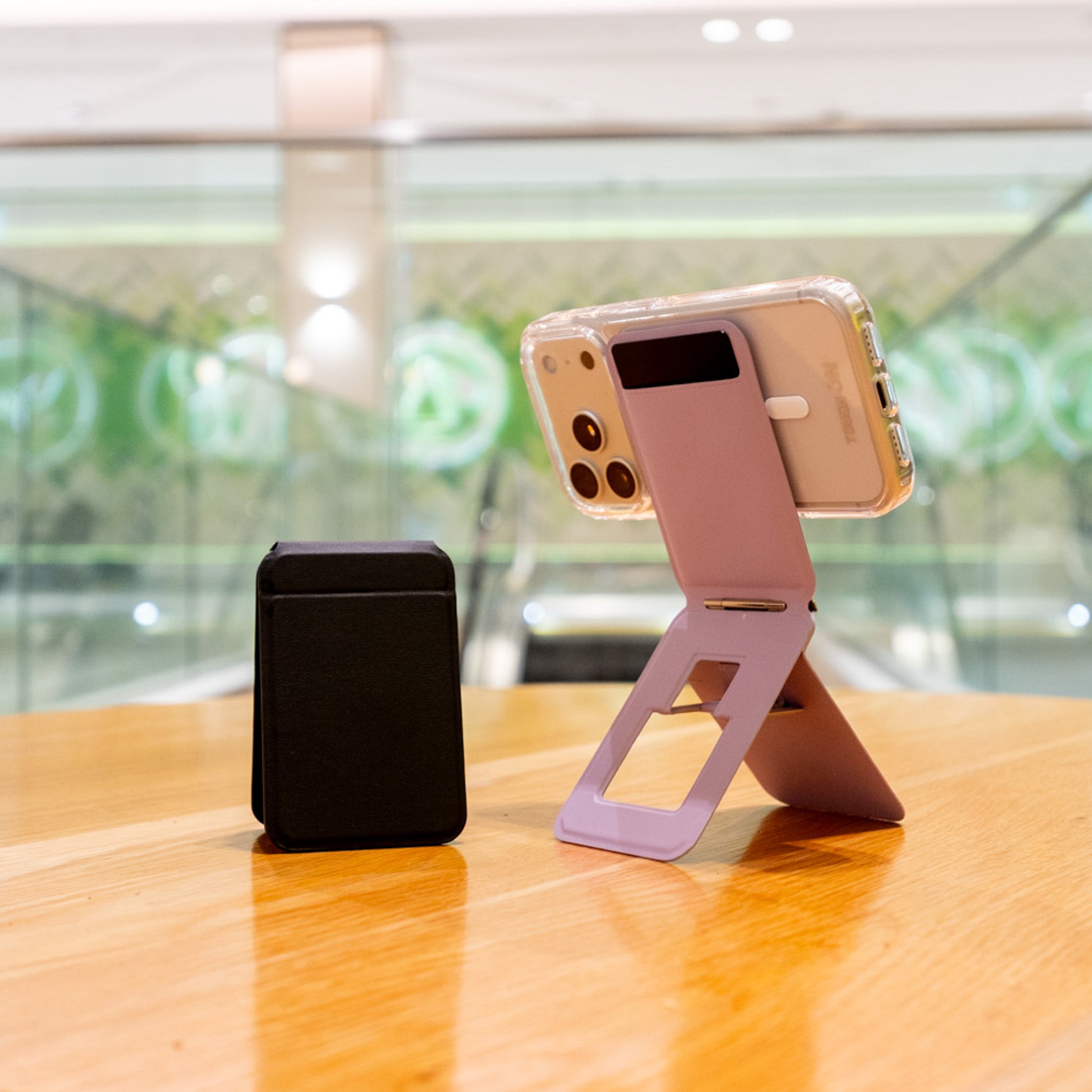 Magnetic Trifold Wallet With Stand And Tripod