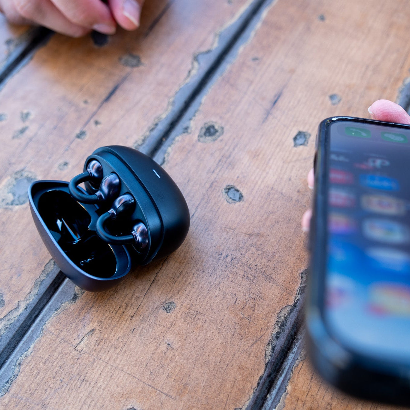 Tough On OpenClip | Open-Ear Clip-On Earbuds