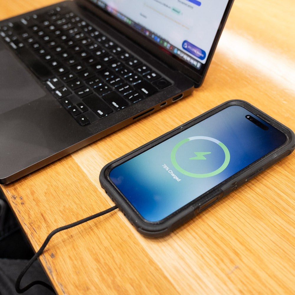 Tough On Qi2.2 25W Wireless Charging Pad