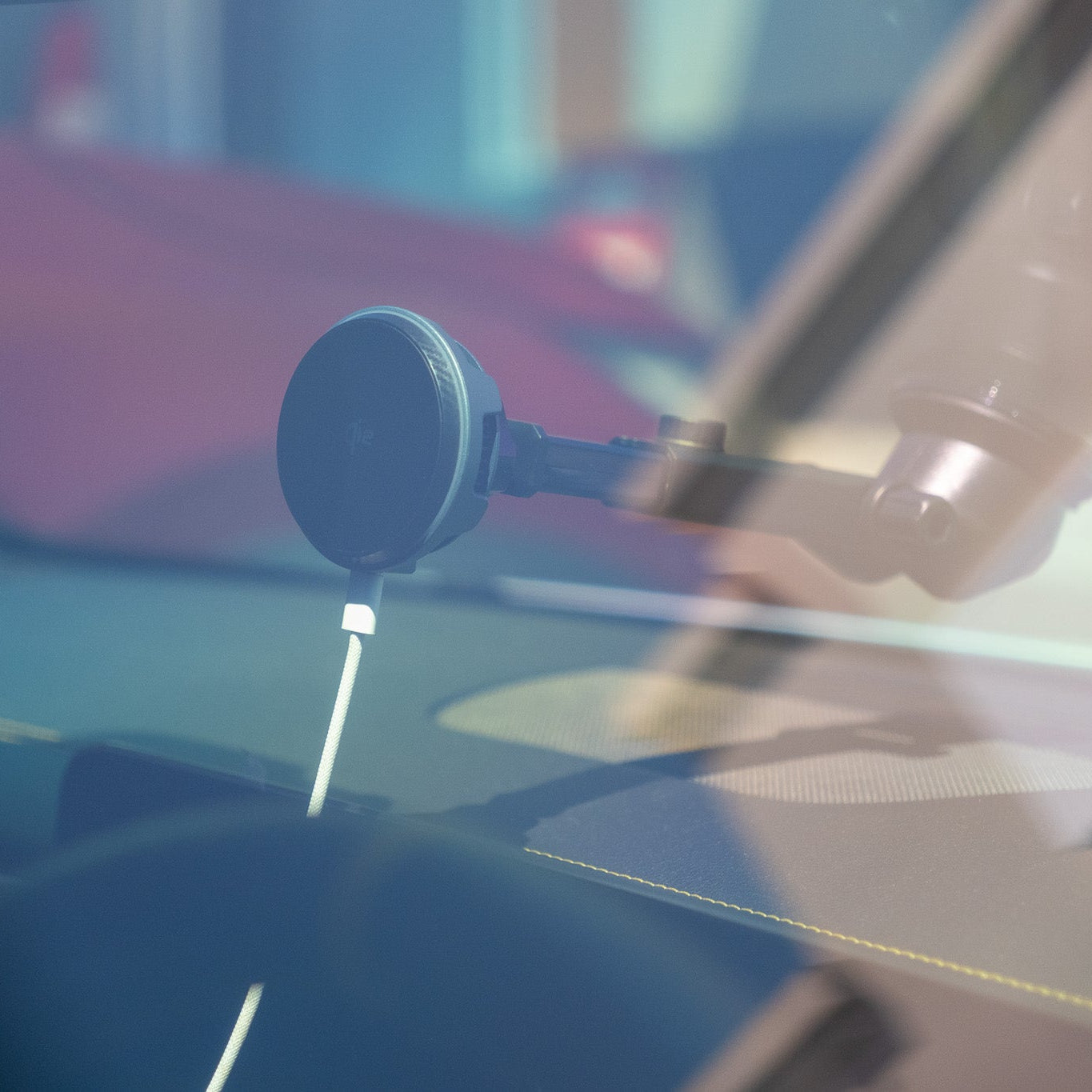 Tough On MagCool Qi2 Wireless Car Charger with Active Cooling