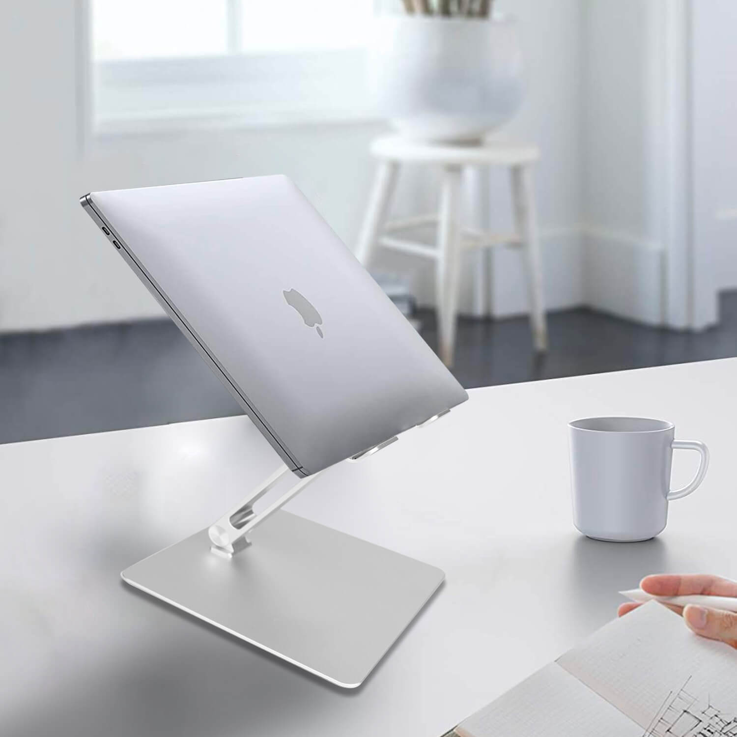 PTC Select Adjustable Aluminium Desktop Stand For Notebook PC